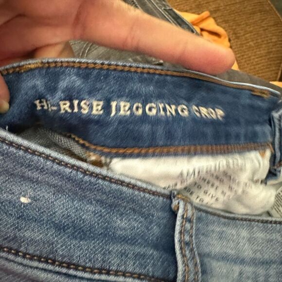 American Eagle High Rise Jegging Crop Jeans Size 2 Medium Wash - Picture 6 of 8